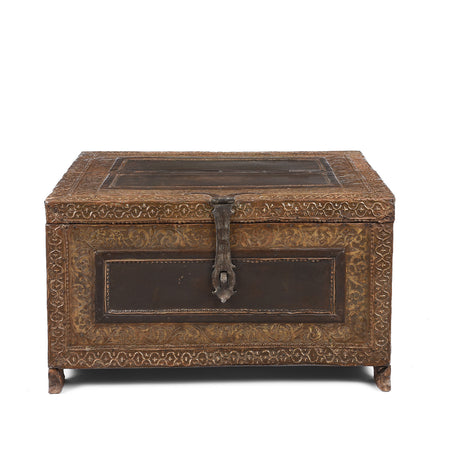 Antique Storage Chests | Vintage Oriental Trunks - Indigo Antiques